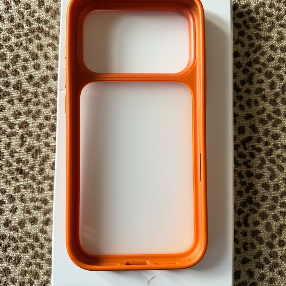 iPhone 17Pro Transparent Phone Case For 
Shockproof Protective Cover - Picture 4 of 6